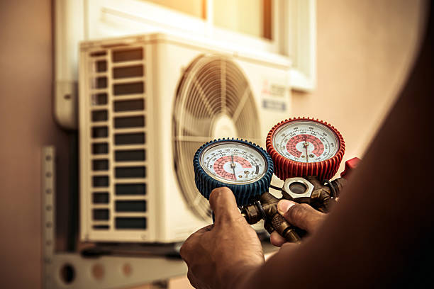 Professional Hvac Maintenance technician working in Mount Vernon, TX